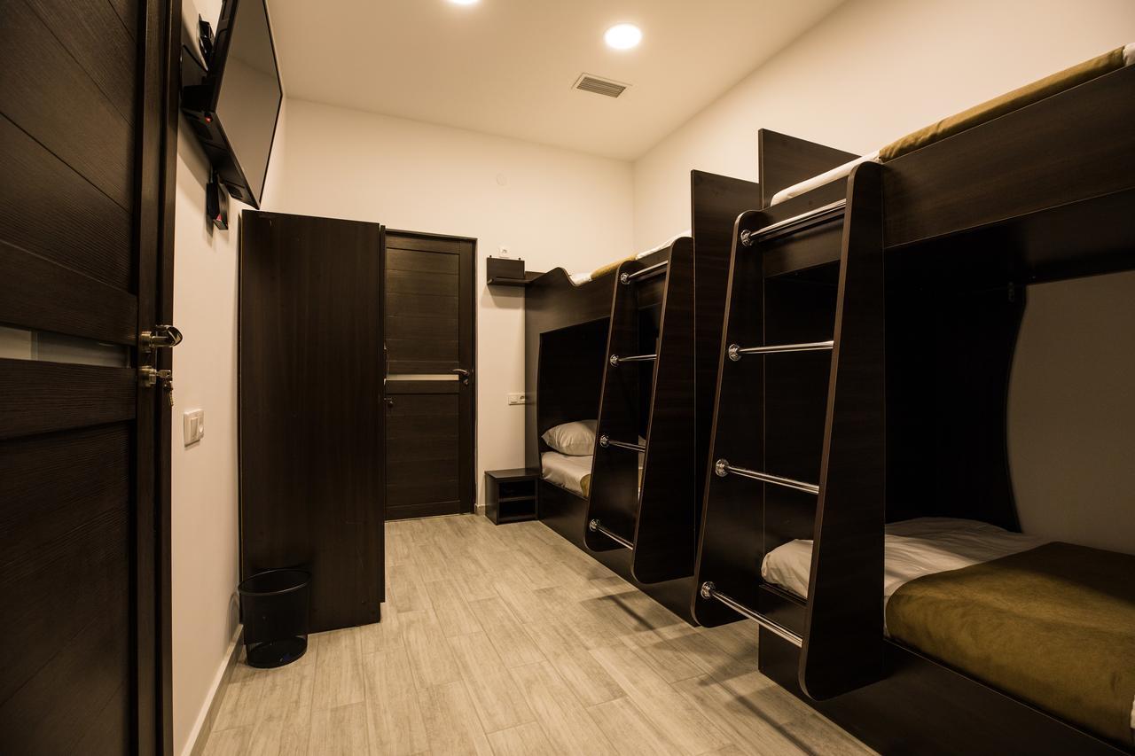 5 Rooms Mini-Hotel & Tours Yerevan Exterior foto